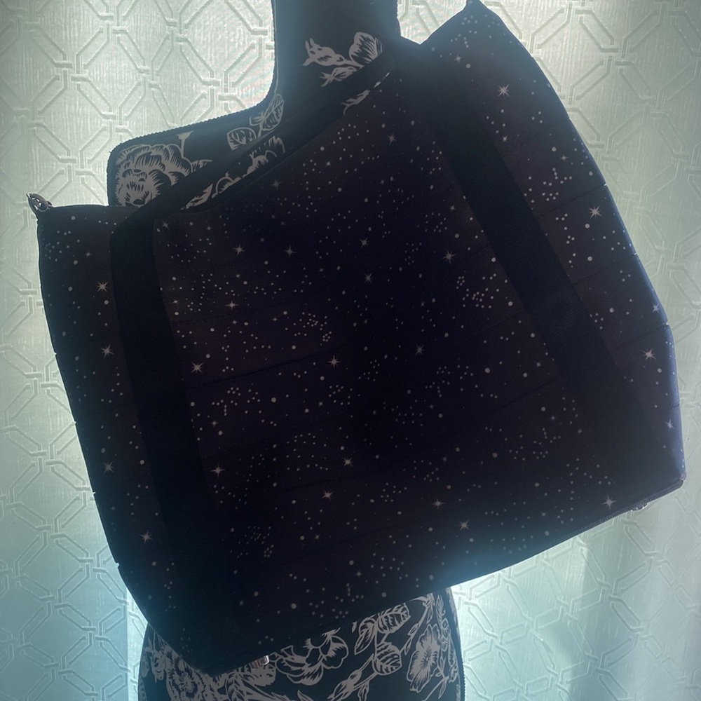 Harvey’s Star Wars Trilogy Tote Bag - Picture 4 of 9